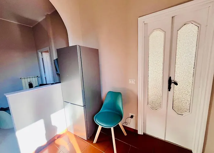 Fast Re Apartment Rom
