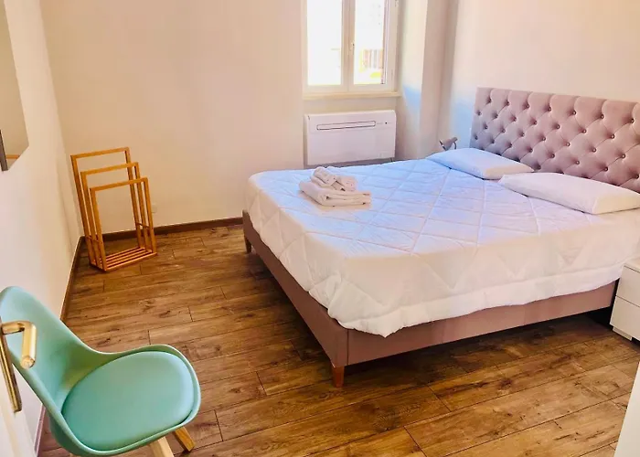 Fast Re Apartment Rom